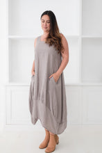 Load image into Gallery viewer, Betty Dress