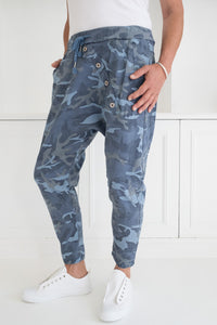 Women's relaxed fit camo pants blue comfortable drop-crotch sizes 10-14