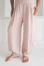 Load image into Gallery viewer, inspired wardrobe italian linen pants pink plus size

